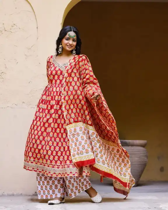 Product uploaded by ISHANI COLLECTIONS  on 4/7/2023