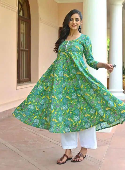 Green kurti uploaded by Tanish fashion on 4/8/2023