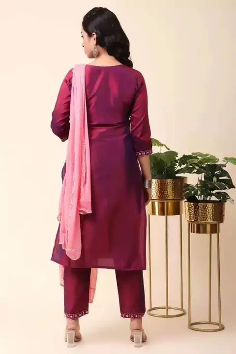 New Trending Paper Silk Kurta And Dupatta With Pant(3 pics)  uploaded by Tanish fashion on 4/8/2023