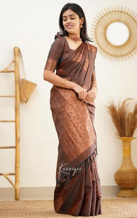 Fency drsinger kanjivaram silk with jecard sarees uploaded by Maa enterprise on 4/8/2023