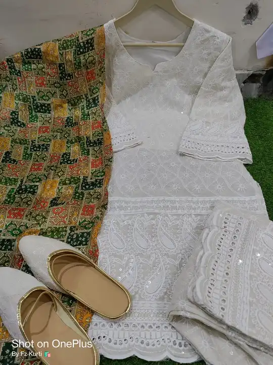 Cotton Kurti with Pent Dupatta set Jutti. uploaded by Divyanshi fashion on 4/8/2023