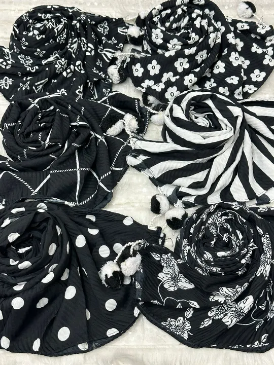 Black and white cotton print uploaded by Heena fashion house on 4/8/2023