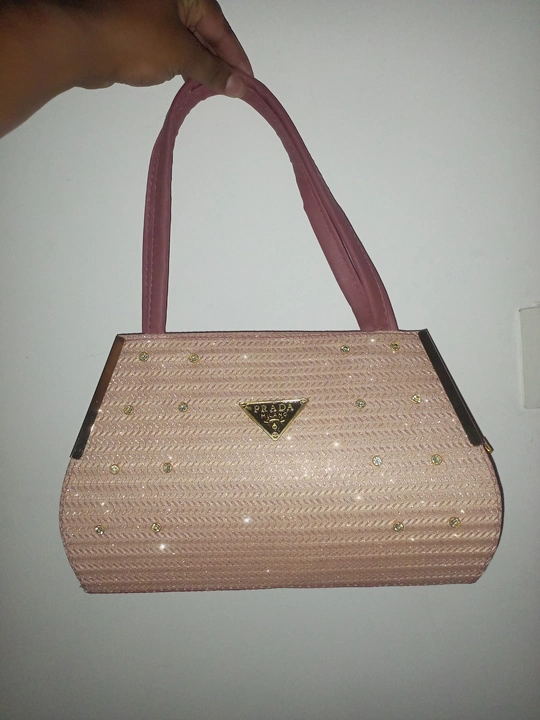 Lovely purse  uploaded by business on 4/8/2023