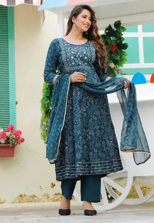Pure fine Riyon fabric with  embrioday Kurti uploaded by khan wholeseller on 4/9/2023