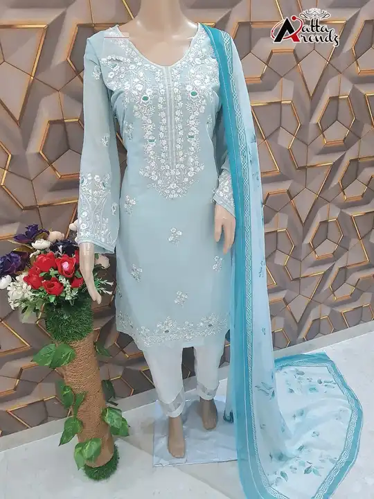 Pakistani ready to wear dress  uploaded by PENTAGON DREAM WORLD on 4/9/2023