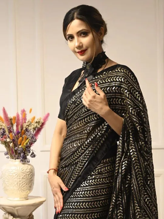 Sequence Balck saree  uploaded by Fashion designer saree  on 4/10/2023