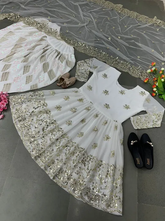 Top Dhoti with Dupatta  uploaded by Taha fashion online store on 4/10/2023