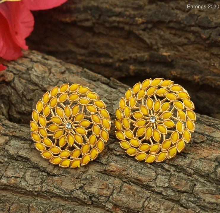 Big Size Light weight Studs Earrings  uploaded by business on 4/10/2023