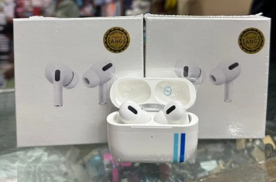 Factory Store Images of Sai mobile accessories