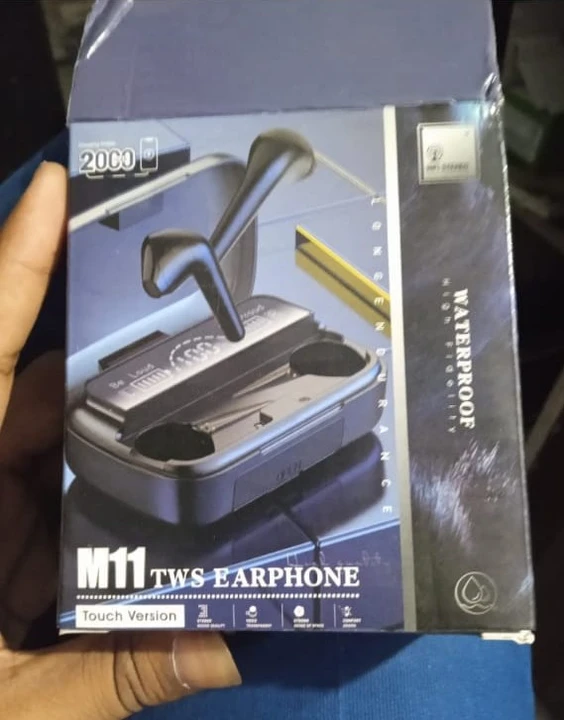 Warehouse Store Images of Sai mobile accessories