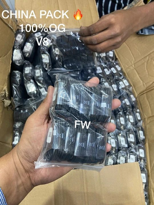 Warehouse Store Images of Sai mobile accessories