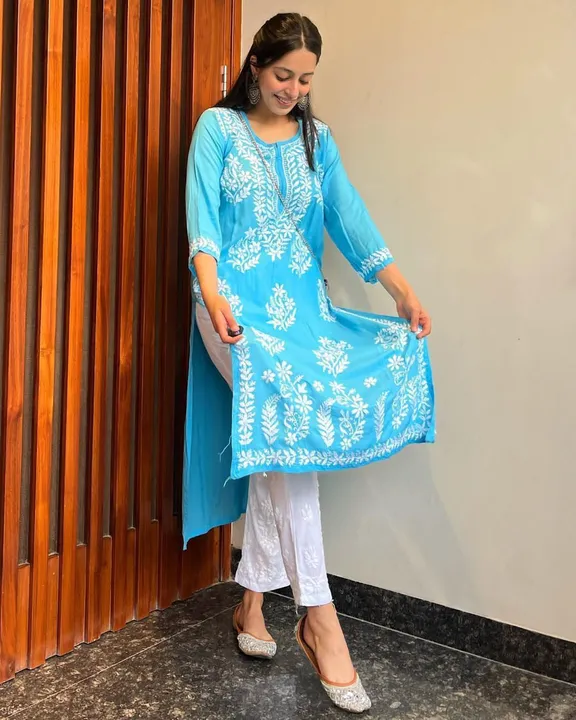 Post image *X-lady Launching*
*Top 💞plazo 😍💙❤️*

*Beautiful 3 Colors*
😍😍😍😍😍😍

*Exclusive collection 😘*
💥Festival special 💫
Premium Reyon cotton Top with beautiful chikankari work on yoke &amp; Reyon pent 🧵 
😍😍😍😍😍😍

Top length:- 48”
Bottom length:- 40”

Size:- M-38
       L-40 
       Xl-42 
       Xxl-44 

*Price:- 899

👩‍❤️‍💋‍👩👩‍❤️‍💋‍👩👩‍❤️‍💋‍👩👩‍❤️‍💋‍👩👩‍❤️‍💋‍👩👩‍❤️‍💋‍👩👩‍❤️‍💋‍👩
Ready to ship 🚢 
Maltipal pics available