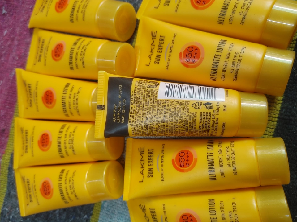 Lakme spf50 uploaded by business on 4/10/2023