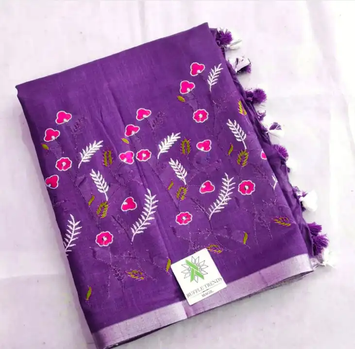 Linen work saree  uploaded by WeaveMe India on 4/10/2023