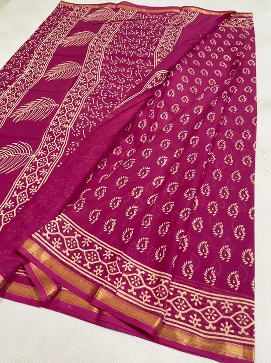 handbook natural dye dabu print saree uploaded by Virasat kala chanderi on 4/10/2023