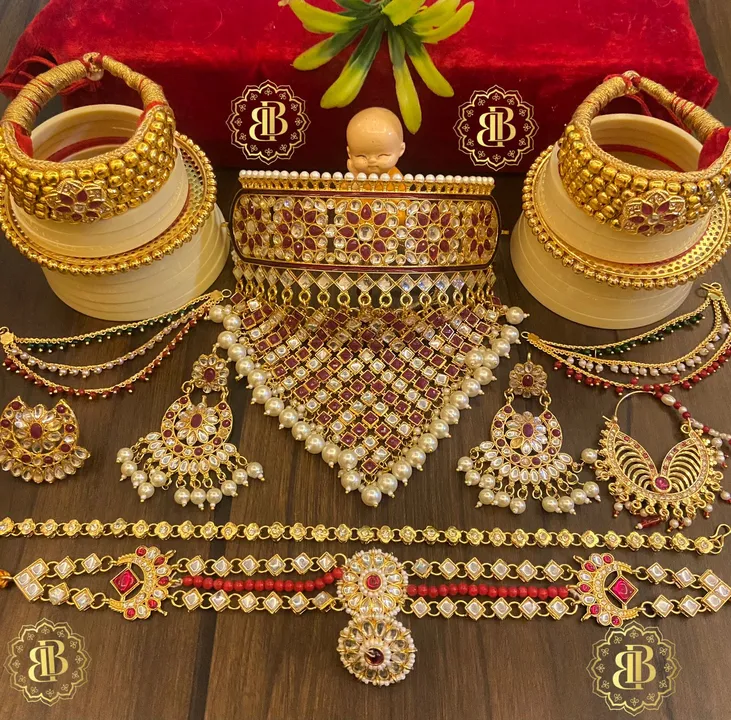 Rajputi jewellery uploaded by 𝙍𝙖𝙟𝙥𝙪𝙩𝙞 𝙥𝙤𝙨𝙝𝙖𝙠 on 4/10/2023
