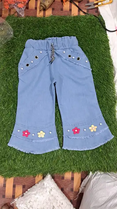 26*30 flair in dobby jeans  uploaded by SHILPA READYMADE GARMENTS on 4/10/2023