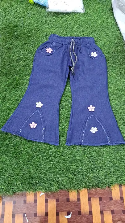 26*30 flair in dobby jeans  uploaded by SHILPA READYMADE GARMENTS on 4/10/2023