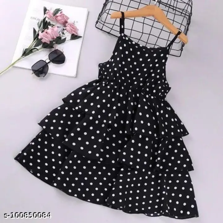 Shining dot printed dress for women

Brand: shiof

Fabric:  crepe

Colours: 4

Sizes: free size 

Ra uploaded by Sai creation on 4/10/2023