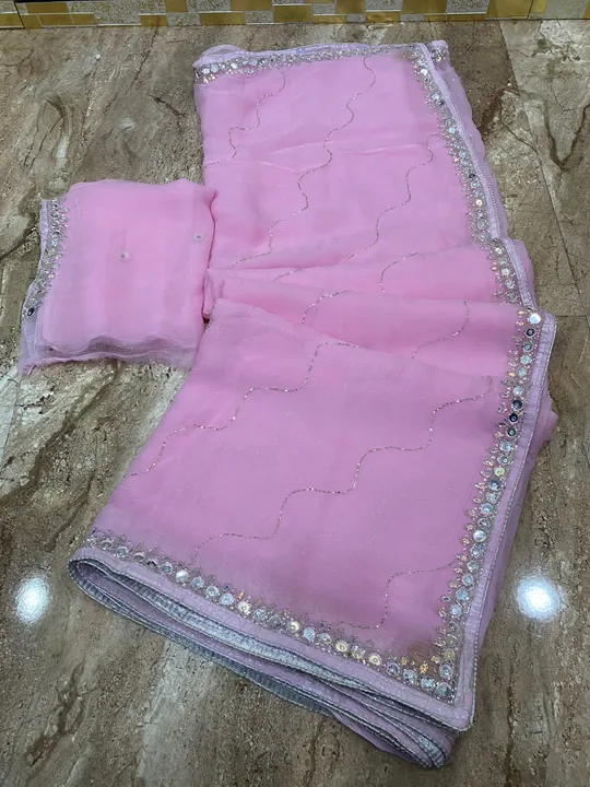 🦋new lounching 🦋

Beautiful party wear saree 

🌿original product 🌿



👌best quality fabric 👌

 uploaded by Gotapatti manufacturer on 4/11/2023