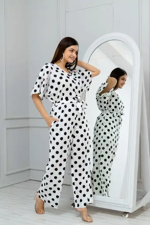 • *ARTICLE DETAILS*

•  *Printed jumpsuit with waist tie ups,v-neck, comfortable half sleeves, both  uploaded by Aman Nama on 4/11/2023