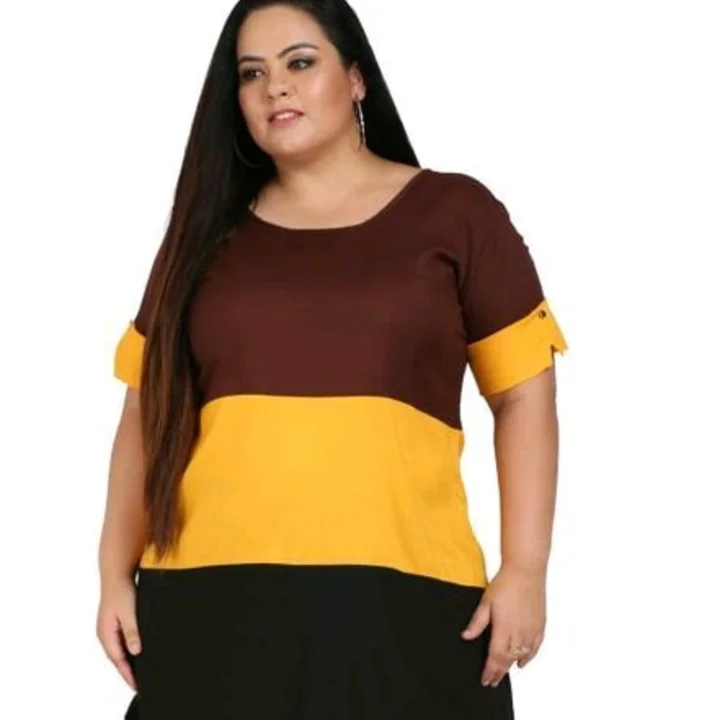 Plus size Top uploaded by business on 4/11/2023