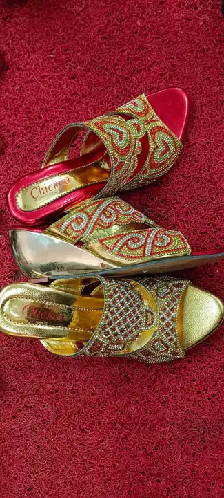 Product uploaded by Pragya Footwears on 4/11/2023