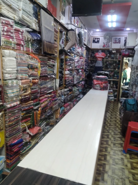 Shop Store Images of कपड़े का