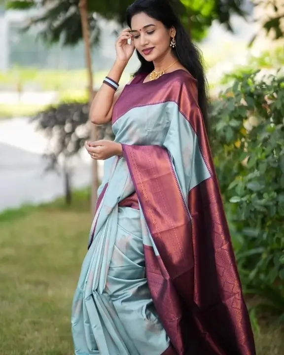Beautiful saree with blouse piece  uploaded by Dhananjay Creations Pvt Ltd. on 4/11/2023