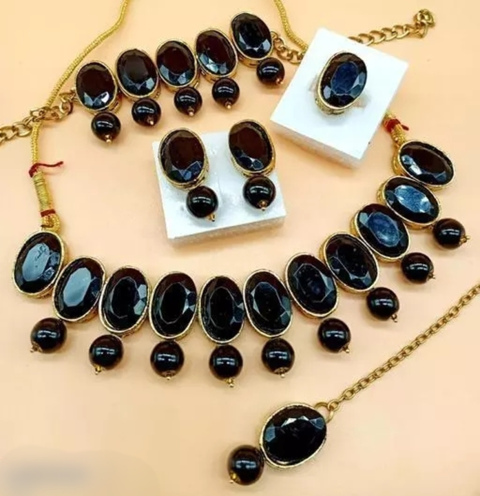 Post image Ovel Combo jewellery set