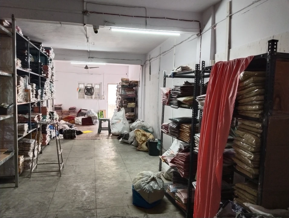 Warehouse Store Images of Ladakdi