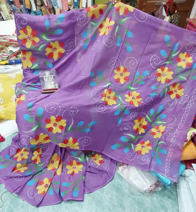 Molmol print saree uploaded by business on 4/11/2023