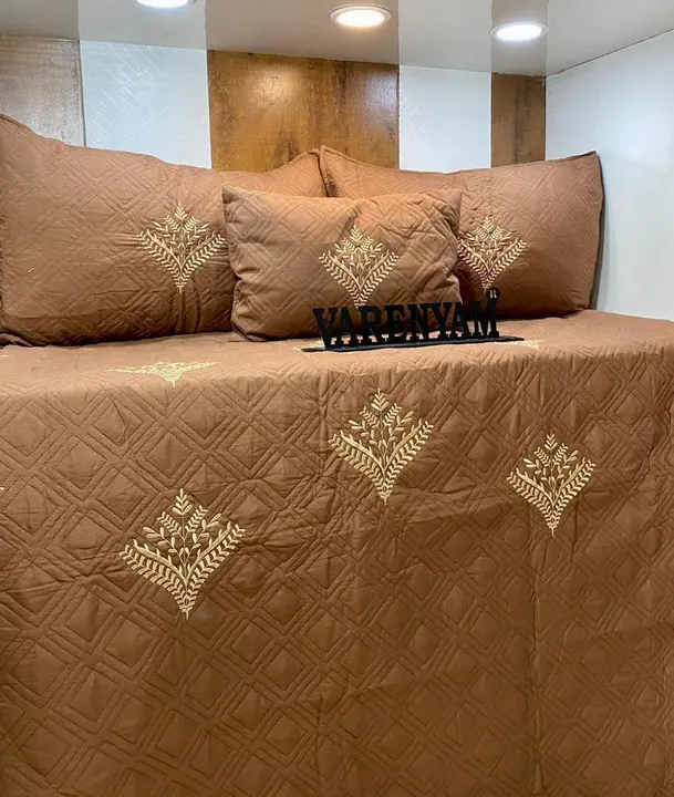 BEDCOVER uploaded by Amar jyoti creation on 4/11/2023