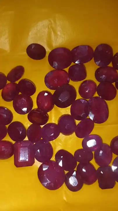 Natural gemstone available uploaded by Mjf gems and jewellery on 4/11/2023