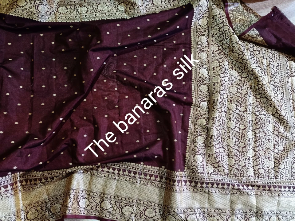 Post image The banaras Silk has updated their profile picture.
