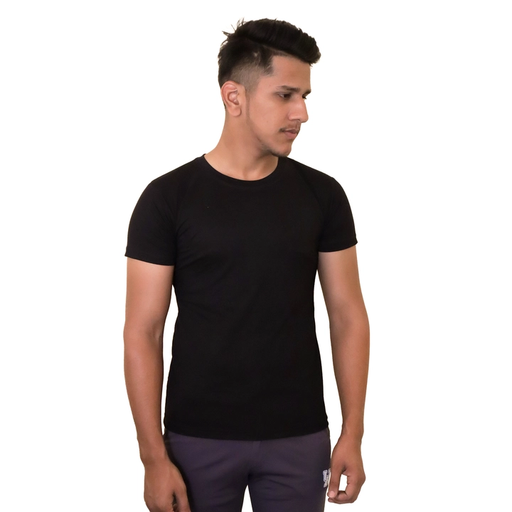 Veststyle round neck cotton blend super strachy and light t-shirt uploaded by business on 4/12/2023