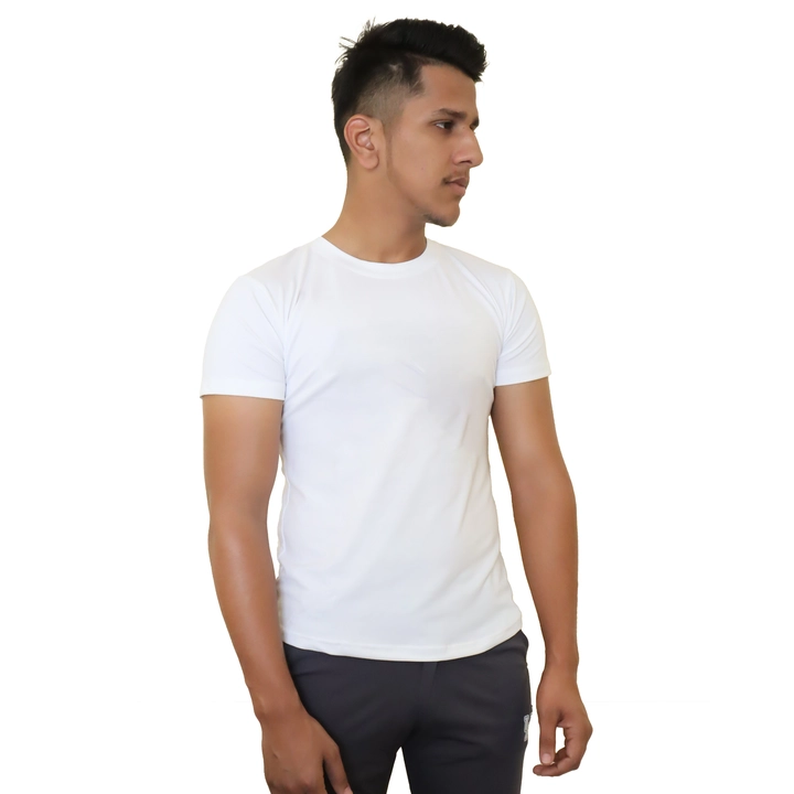Veststyle round neck cotton blend super strachy and light t-shirt white uploaded by business on 4/12/2023