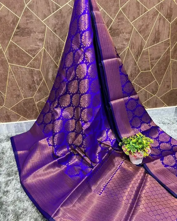 Brocade copper zari soft silk saree uploaded by The banaras Silk on 4/12/2023
