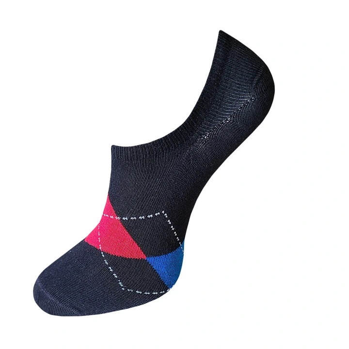 USOXO low-cut socks uploaded by NEXTVIEW APPAREL LLP on 4/12/2023