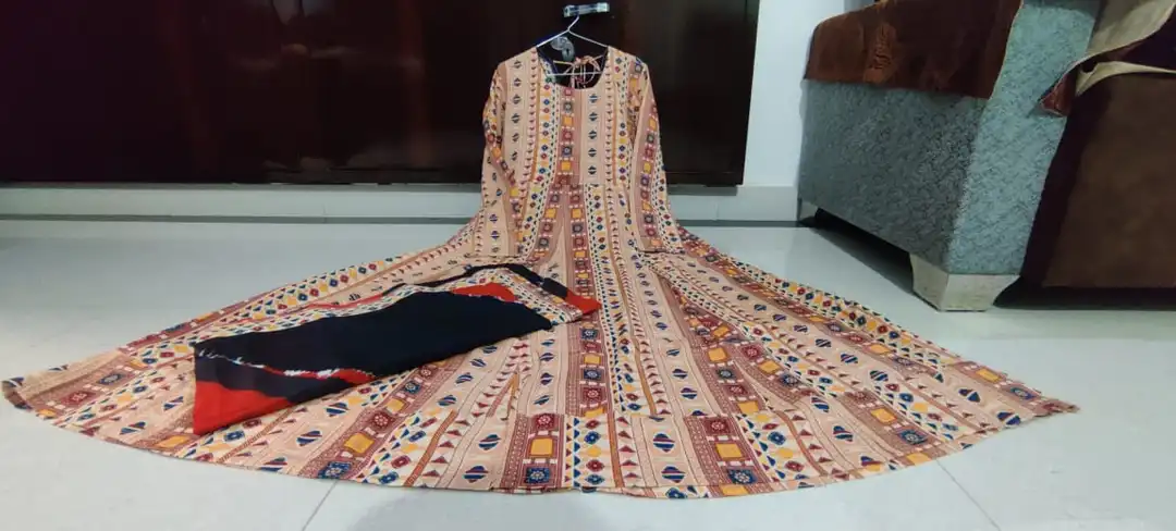 new lonch gown uploaded by Chirag Enterprises on 4/12/2023