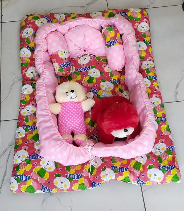 Baby bed uploaded by Amar jyoti creation on 4/12/2023