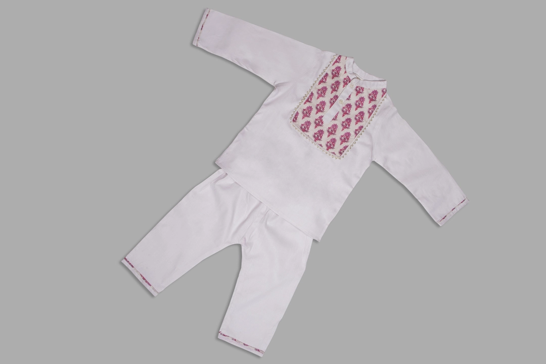Cotton kurta pajama set in two different design  uploaded by Babylion on 4/13/2023