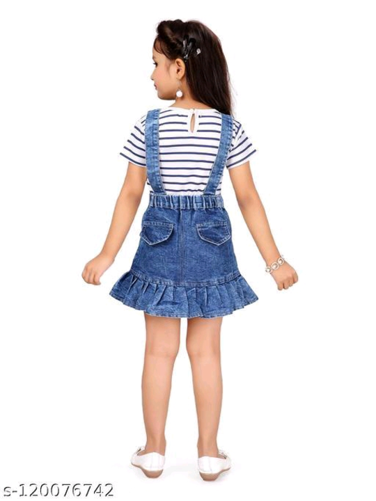 GIRLS DUNGAREES uploaded by LITTLEMAMA  on 4/13/2023