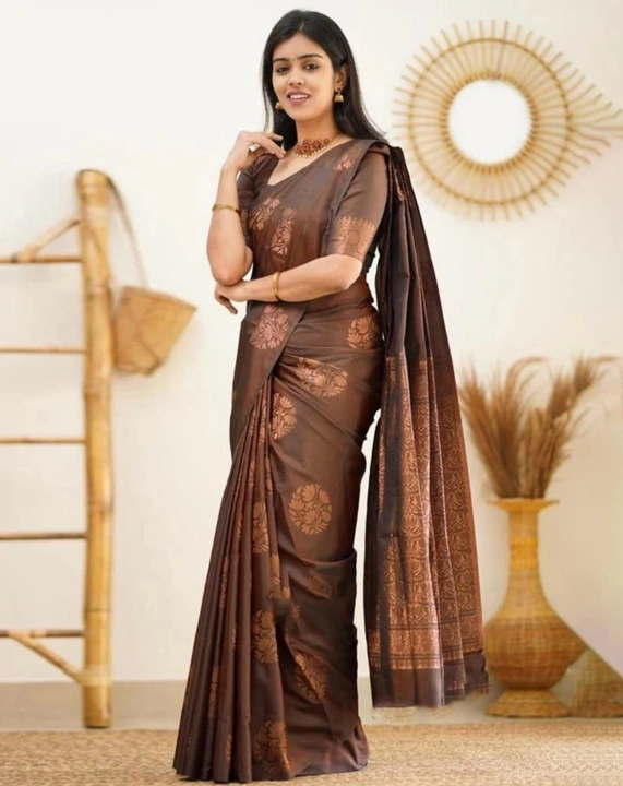 Kanjivaram Lichi Silk Saree uploaded by Arna Fashion on 4/13/2023