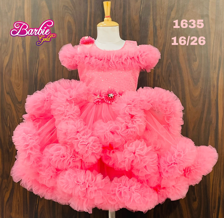 Product uploaded by Red & pink on 4/13/2023