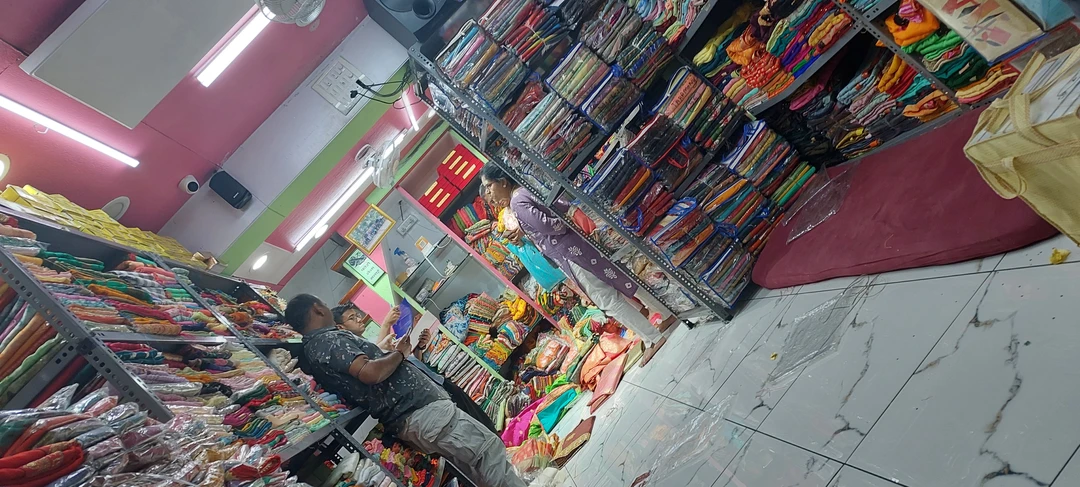Warehouse Store Images of Shree kamdhenu textile