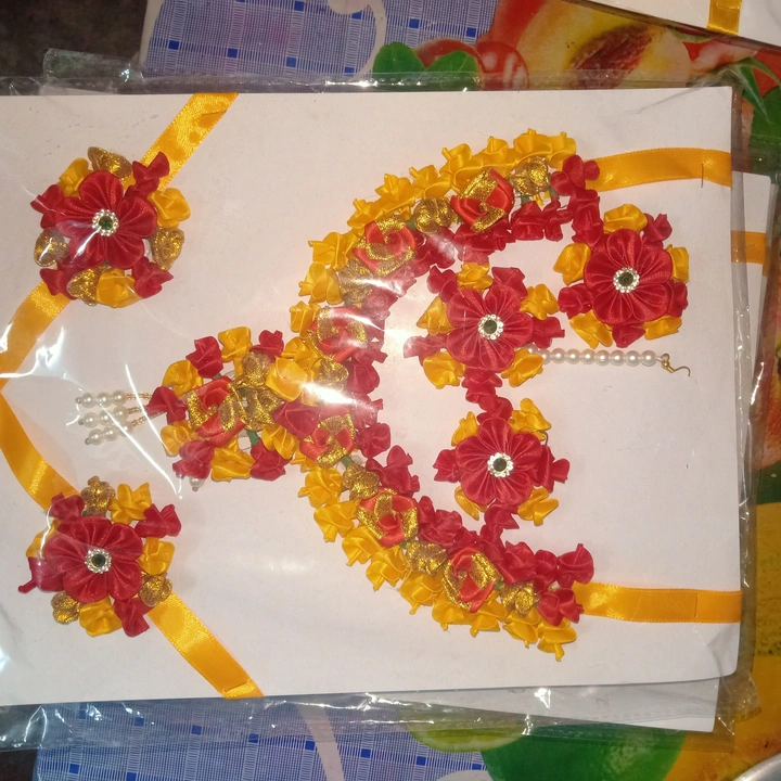 Artificial flower jewellery set  uploaded by business on 4/13/2023
