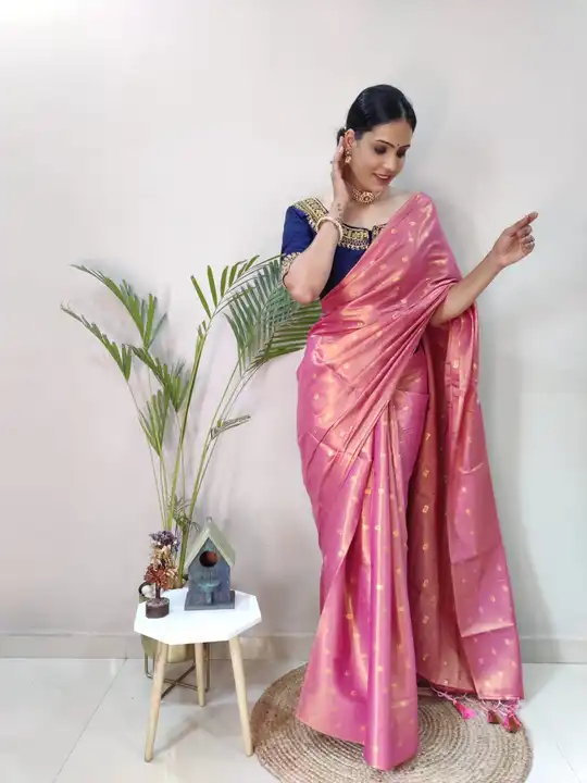 New arrived

Uppada cotton tissue saree having tussles in pallu and 5.50mtr cut saree. 

Blouse 👚 - uploaded by S.S. FASHION SURAT  on 4/14/2023