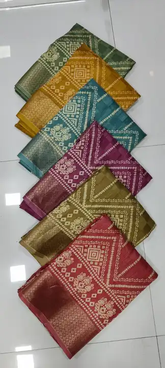 Sunaheri  uploaded by Sarees._com on 4/14/2023