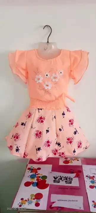 Scute and top uploaded by R sarif dresses on 4/14/2023